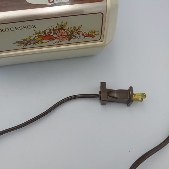 Vintage Sunbeam Vista Mixmaster Food Processor (Base‎ Only) - Picture 4 of 4